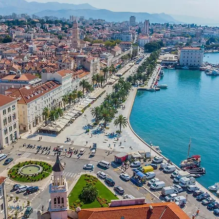 Apartment Charming Ana In The Heart Of Split